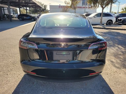 Used 2023 Tesla Model 3 Standard Range image 10