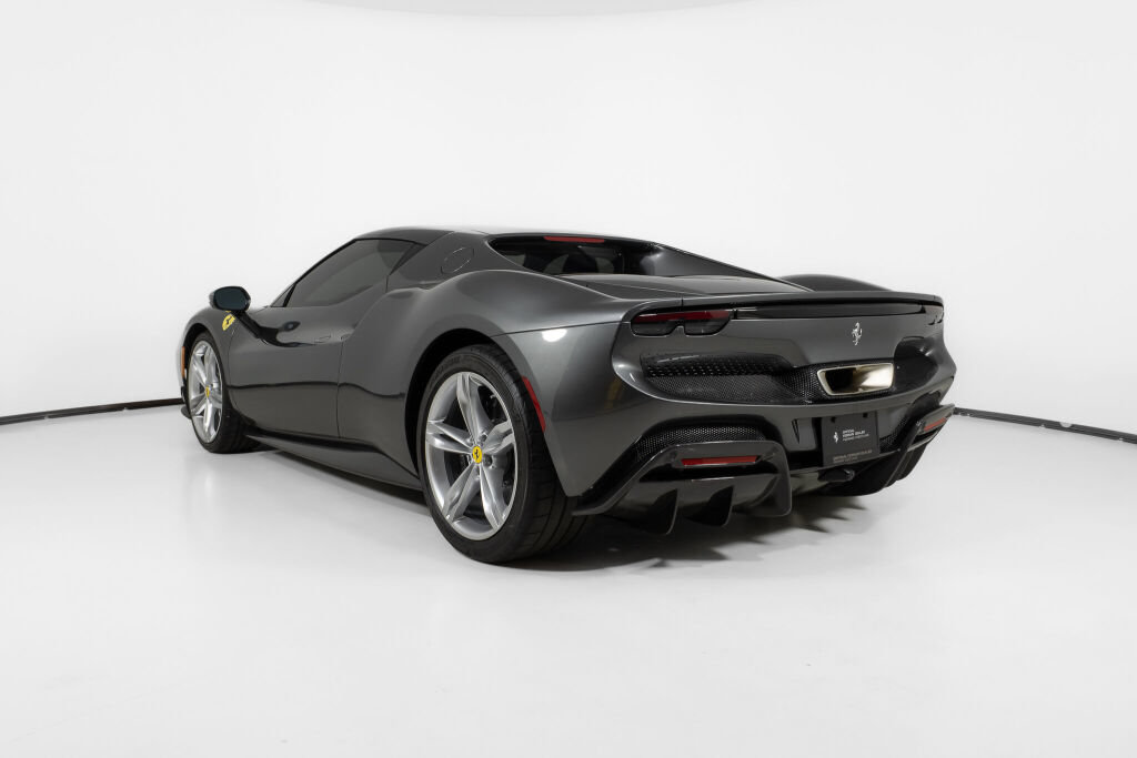 Used 2024 Ferrari 296 GTB RWD image 4