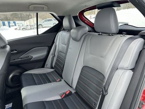 Used 2023 Nissan Kicks SR w/ SR Premium Package image 25
