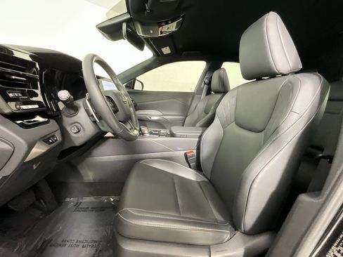 Used 2024 Lexus RX 350 FWD image 16