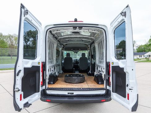 Used 2015 Ford Transit 150 148 Medium Roof RWD image 15