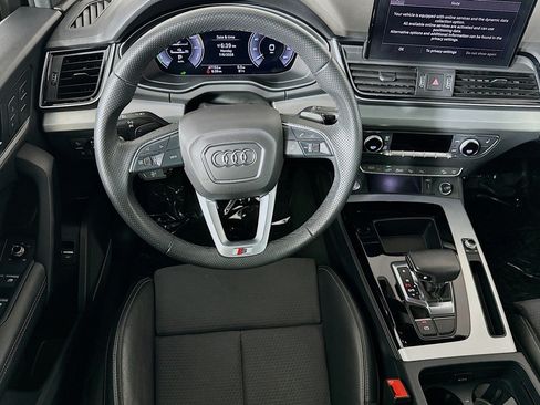 Used 2024 Audi Q5 e Prestige w/ Prestige Package AWD/4WD image 5