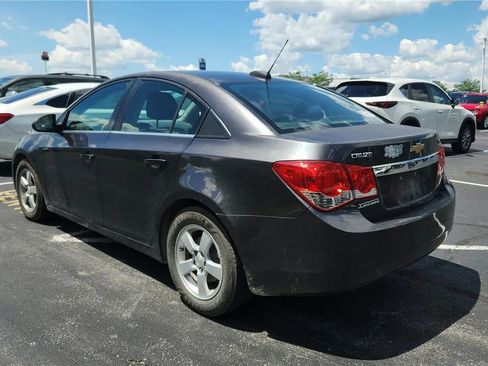 Used 2015 Chevrolet Cruze LT w/ Sun And Sound Package FWD image 4