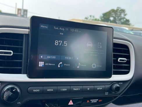 Certified 2026 Hyundai Venue SEL FWD image 25