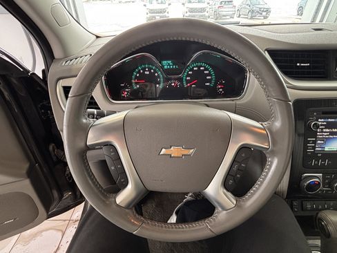 Used 2016 Chevrolet Traverse LT image 10