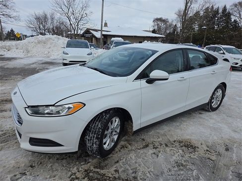 Used 2016 Ford Fusion S image 10