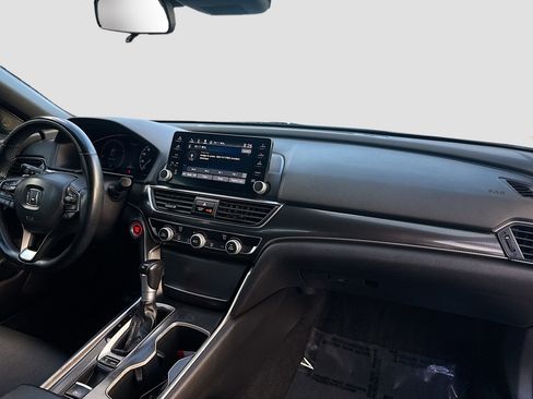 Used 2019 Honda Accord Sport image 31