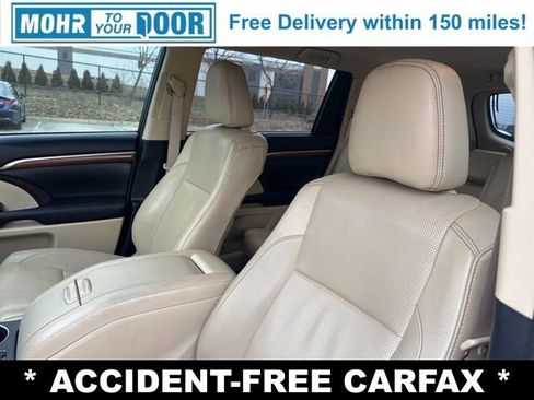 Used 2019 Toyota Highlander Limited Platinum image 9