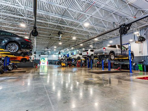 Used 2022 Jeep Gladiator Sport image 65