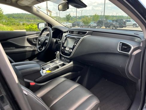 Used 2024 Nissan Murano SV w/ SV Midnight Edition Package FWD image 28