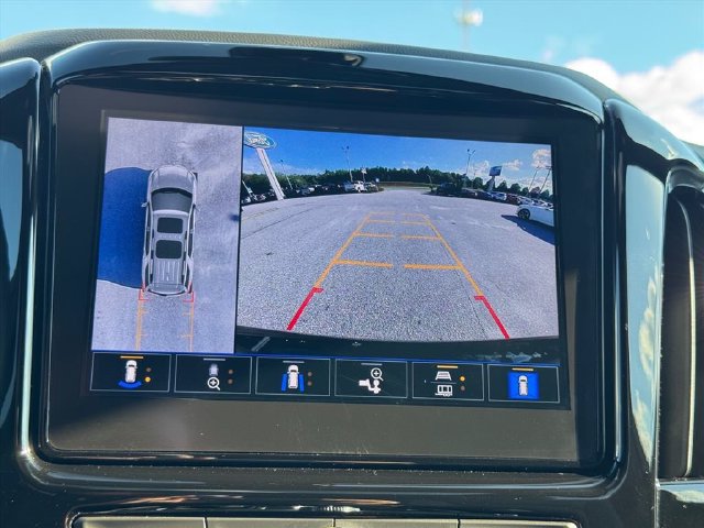 Used 2023 Chevrolet Traverse High Country w/ LPO, Floor Liner Package AWD/4WD image 26