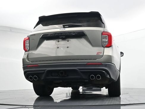 Used 2020 Ford Explorer ST w/ Premium Technology Package AWD/4WD image 29