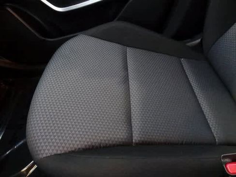 Used 2023 Kia Soul LX image 27