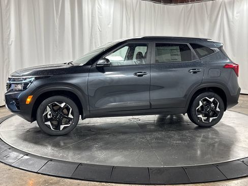 Certified 2026 Kia Seltos S AWD/4WD image 6