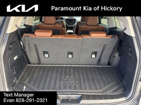 Used 2025 Subaru Ascent Touring w/ Popular Package #2 AWD/4WD image 11
