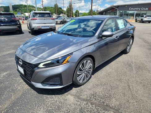 New 2026 Nissan Altima 2.5 SV w/ SV Premium Package FWD image 4