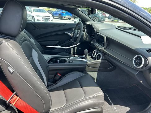Used 2024 Chevrolet Camaro LT RWD image 13