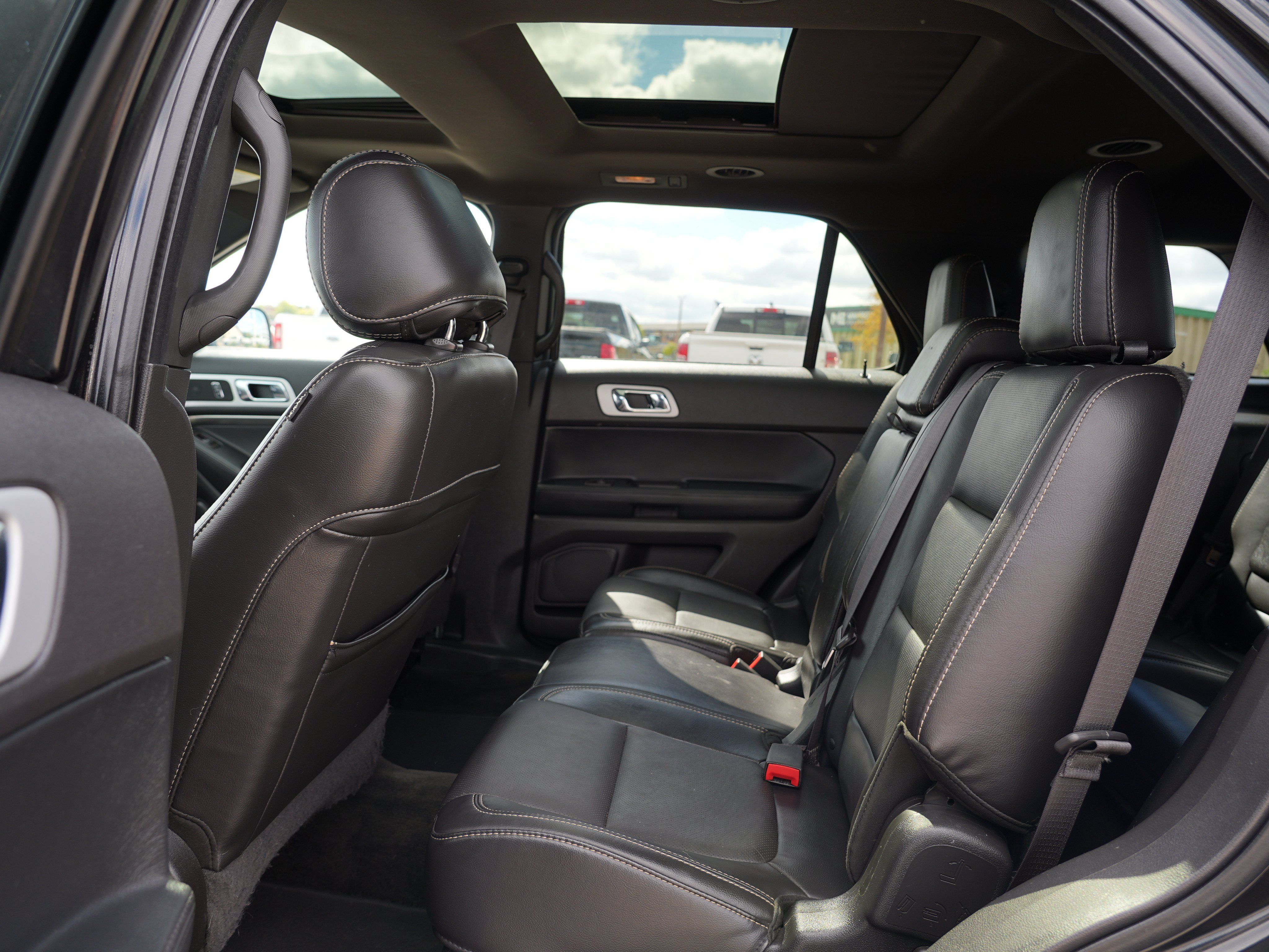 Used 2015 Ford Explorer Sport AWD/4WD image 19