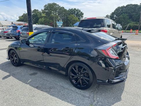Used 2019 Honda Civic Sport image 7