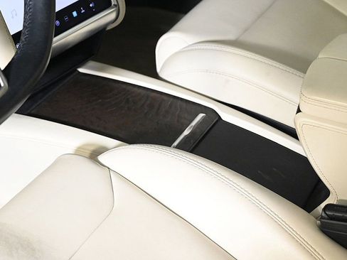 Used 2018 Tesla Model S 75D image 19