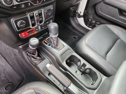 Used 2020 Jeep Wrangler Unlimited Rubicon image 14