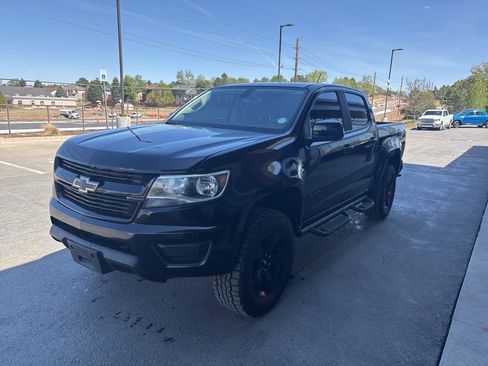 Used 2018 Chevrolet Colorado LT w/ Redline Special Edition image 2