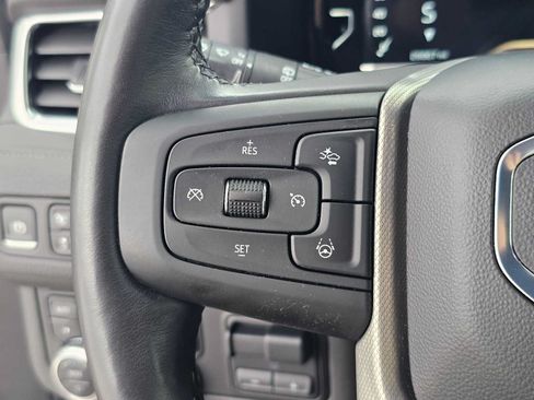 Used 2024 GMC Yukon Denali w/ Denali Reserve Package AWD/4WD image 31