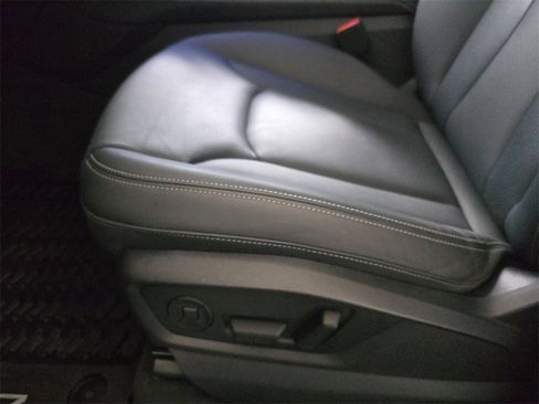 Used 2025 Audi Q7 2.0T Premium Plus w/ Premium Plus Package image 32