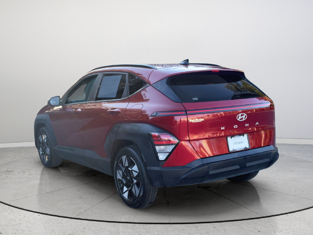 Used 2024 Hyundai Kona SEL FWD image 6