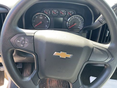 Used 2017 Chevrolet Silverado 1500 W/T w/ Trailering Package image 6