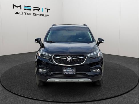 Used 2018 Buick Encore Premium image 3