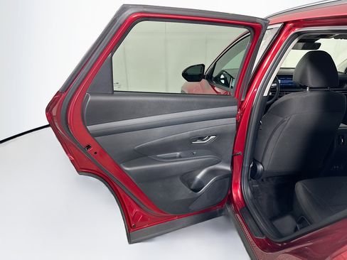 Used 2025 Hyundai Tucson SEL image 25