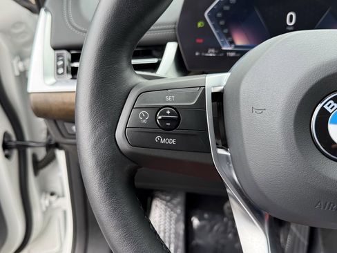 Used 2025 BMW X1 xDrive28i w/ Convenience Package image 23