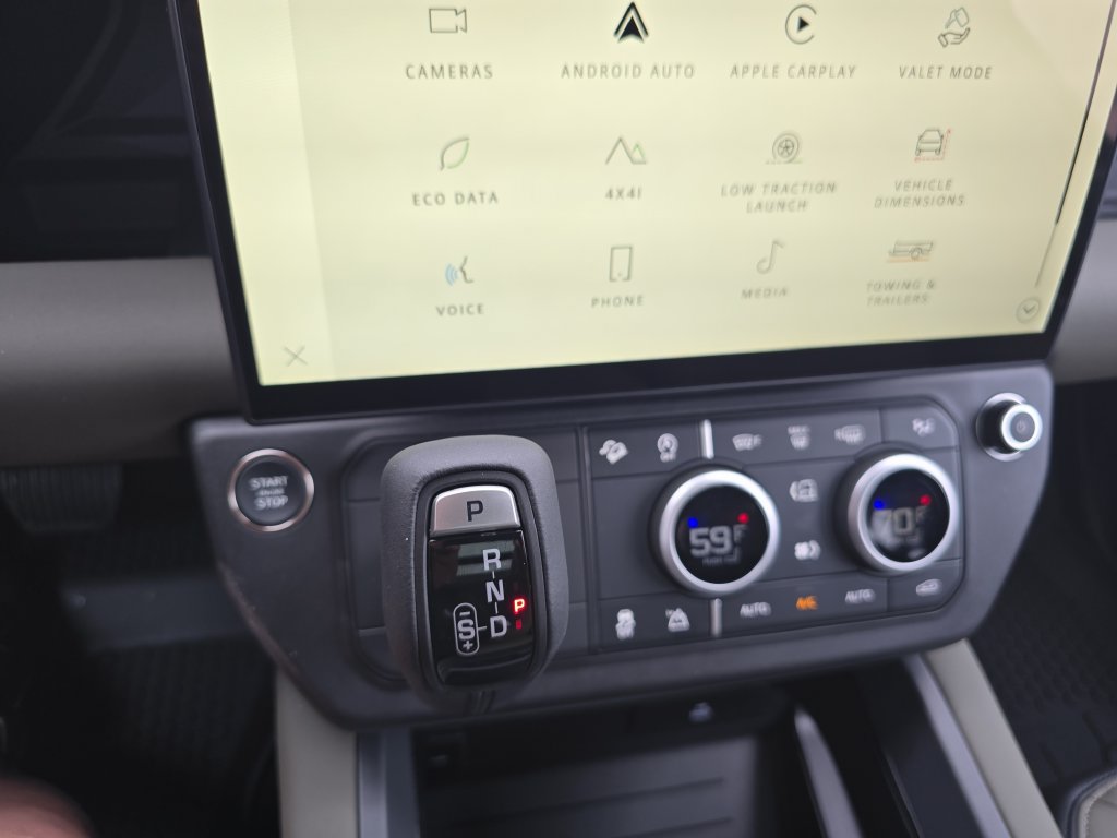 New 2026 Land Rover Defender 110 S AWD/4WD image 17