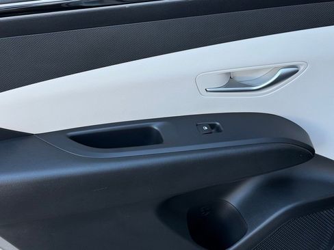 Certified 2023 Hyundai Tucson SEL w/ Cargo Package image 11