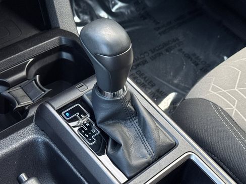 Certified 2023 Toyota Tacoma TRD Off-Road image 26