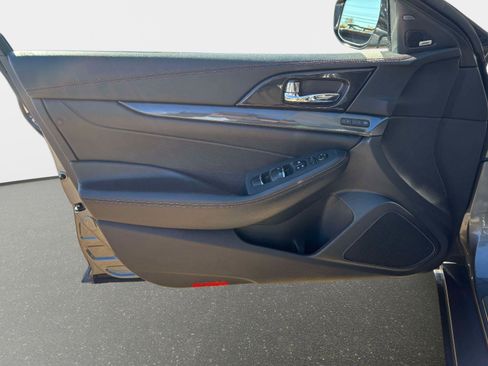 Used 2019 Nissan Maxima SR w/ Premium Package image 14