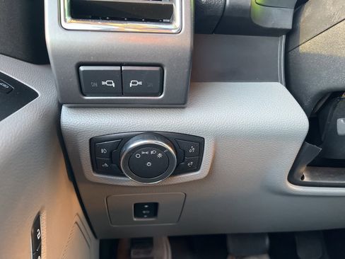 Used 2016 Ford F150 XLT w/ Equipment Group 302A Luxury image 14