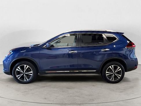 Used 2018 Nissan Rogue SL image 2