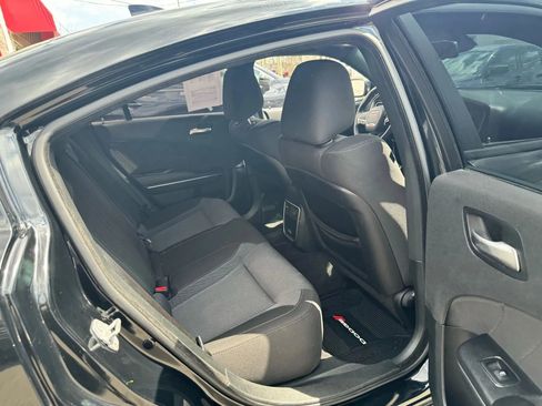 Used 2018 Dodge Charger SXT Plus RWD image 24