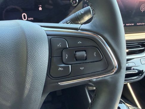 Used 2025 Buick Envista Avenir FWD image 15