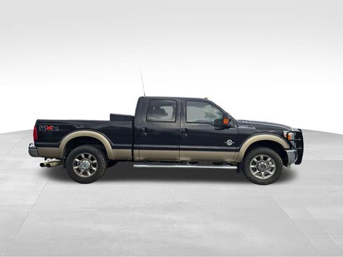 Used 2011 Ford F250 Lariat w/ Lariat Interior Pkg image 11
