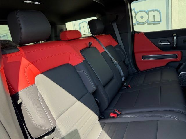Certified 2026 GMC Hummer EV 3X w/ Carbon Fiber Edition Package AWD/4WD image 12