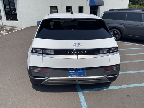 Certified 2024 Hyundai Ioniq 5 SEL RWD image 4