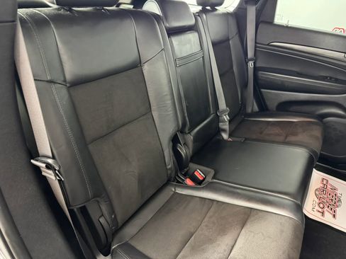 Used 2021 Jeep Grand Cherokee Laredo X AWD/4WD image 38
