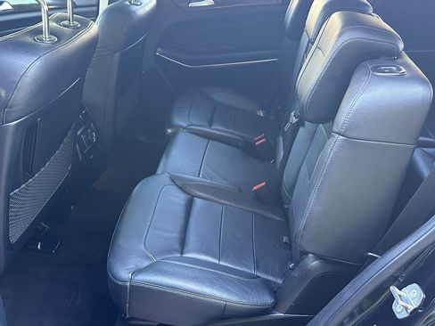 Used 2018 Mercedes-Benz GLS 550 4MATIC w/ Driver Assistance Package image 14