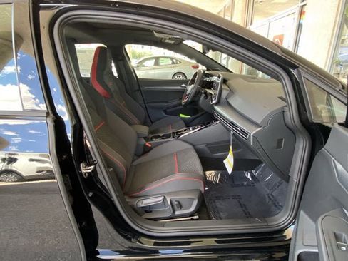 New 2026 Volkswagen GTI SE FWD image 32