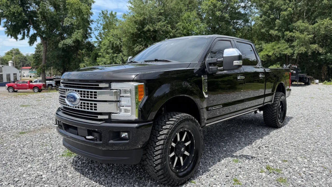 Used 2018 Ford F250 Platinum w/ Platinum Ultimate Package AWD/4WD image 3