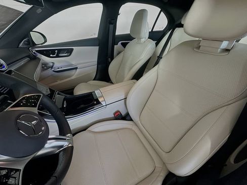 Used 2026 Mercedes-Benz C 300 Sedan image 21