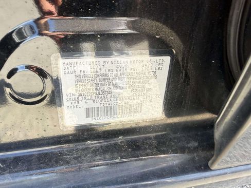 Used 2018 Nissan Versa Note S FWD image 13